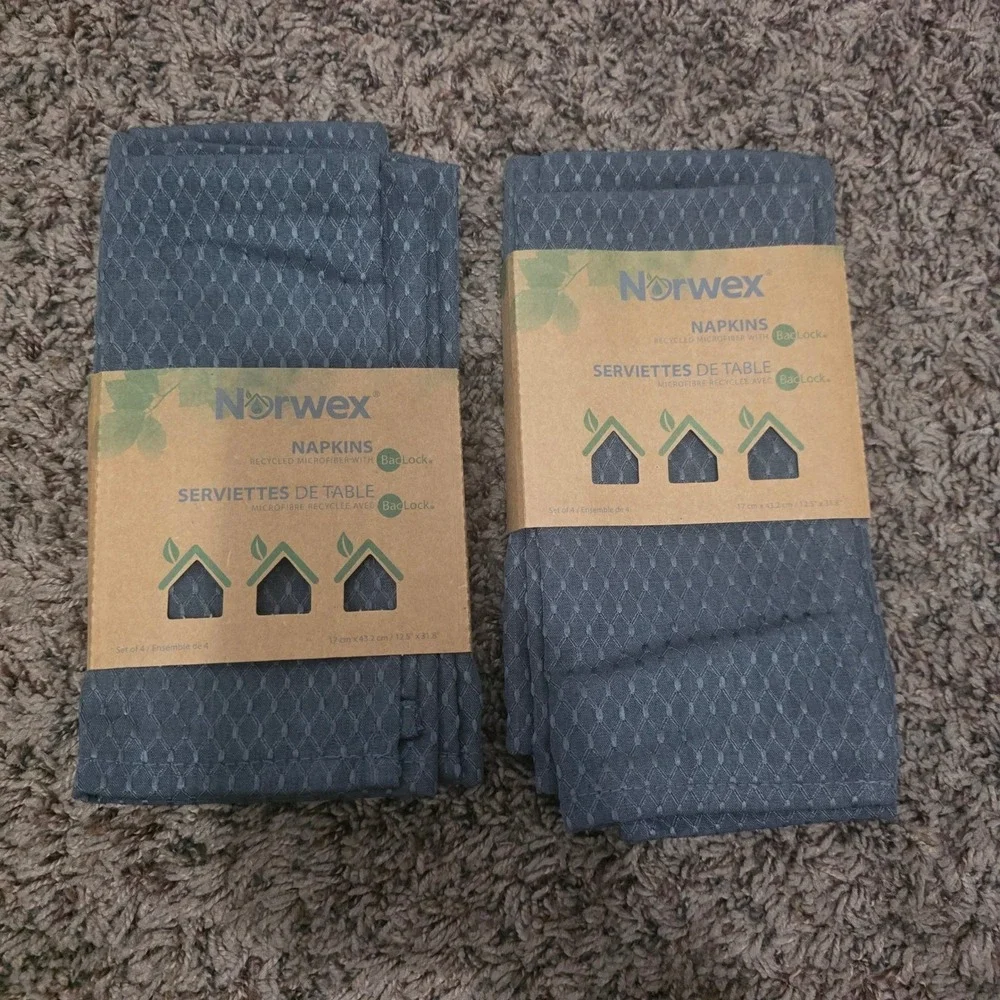 Norwex Napkins Bundle 2 Packs of 4 Graphite Gray Recycled Microfiber BacLock 8ct